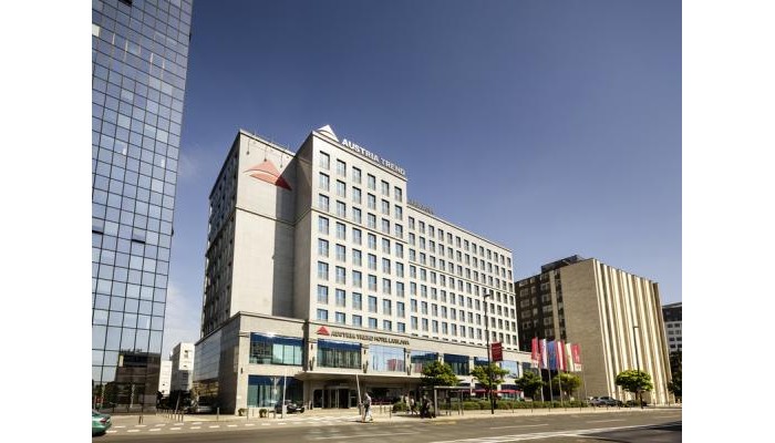 Austria Trend Hotel Ljubljana poza 9
